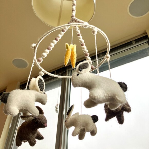 Pehr Classic Mobile - Tiny Bunny - Picture 2 of 3